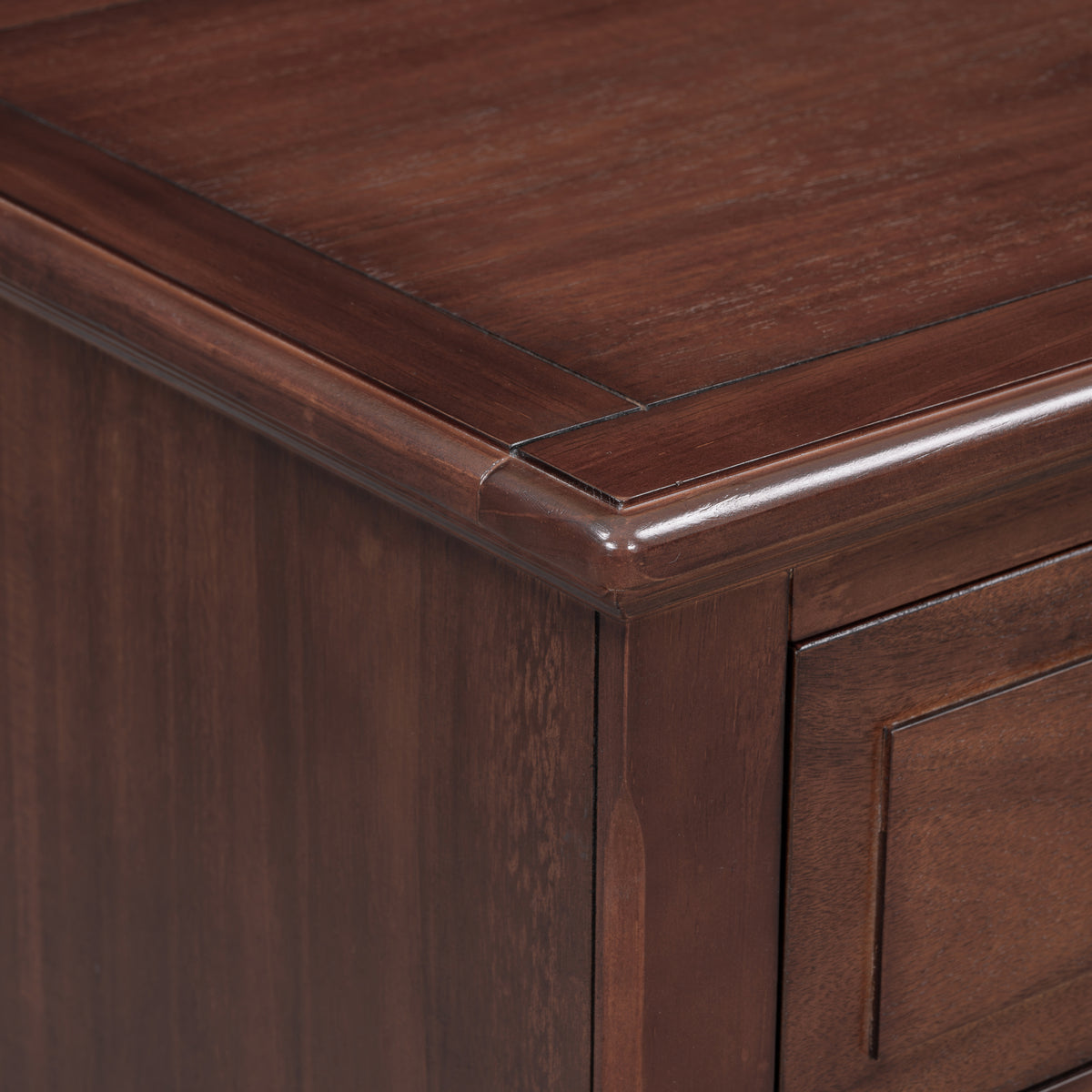 variant-group:rf-n711wf319366aad|Roomfitters 3-Drawer Nightstand Storage Wood Cabinet with Ample Storage for Bedroom or Living Room, Durable Wood Construction and Modern Style, Brown