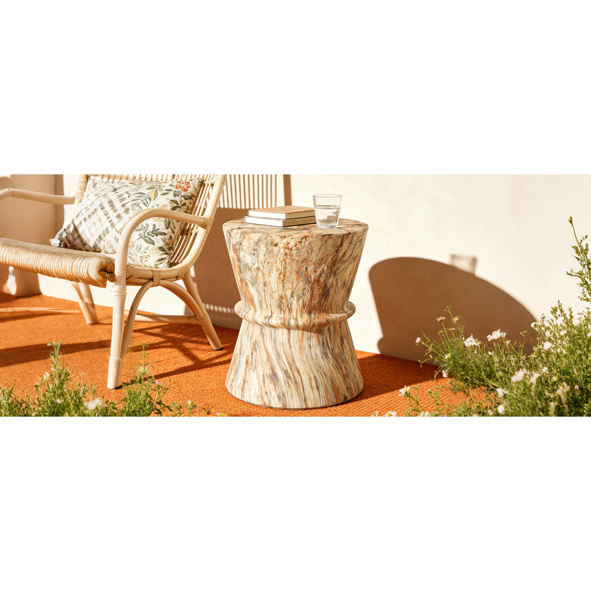 variant-group:rf-n711p422072a|Roomfitters Mid-Century Amber Hourglass Outdoor Side Table, Lightweight Concrete Accent Table, MgO Garden End Table